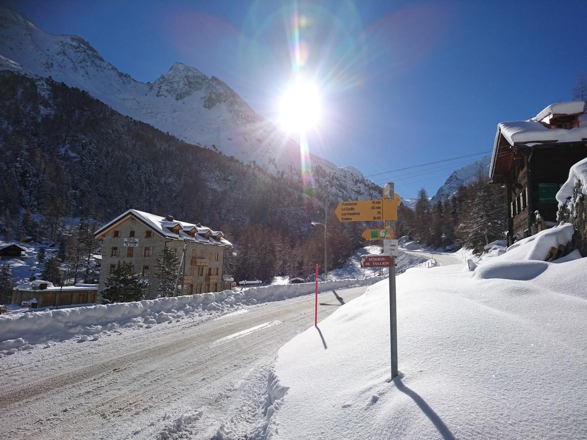 Aiguille De La Tza Hotel Arolla Exterior photo